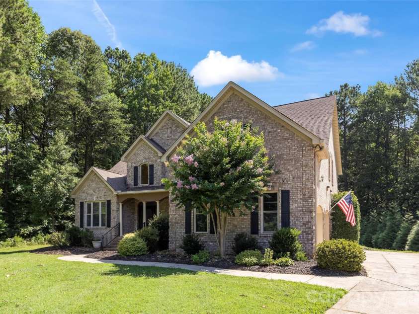 4266 Barbrick Street, Sherrills Ford, NC 28673.  MLS# CAR4385855, YatesRealty ID 28801. 