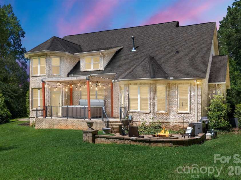 4266 Barbrick Street, Sherrills Ford, NC 28673.  MLS# CAR4385855, YatesRealty ID 28801. 