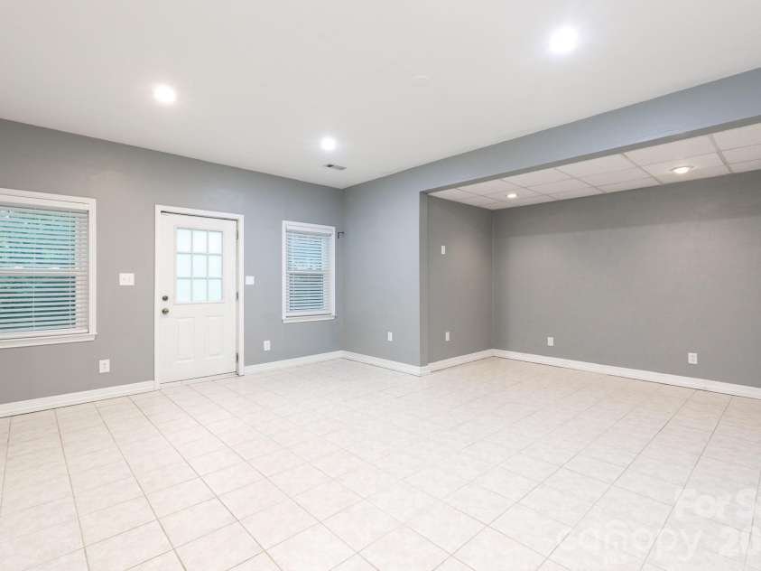 201 Wessex Way, Fort Mill, SC 29708.  MLS# CAR4403884, YatesRealty ID 28802. 