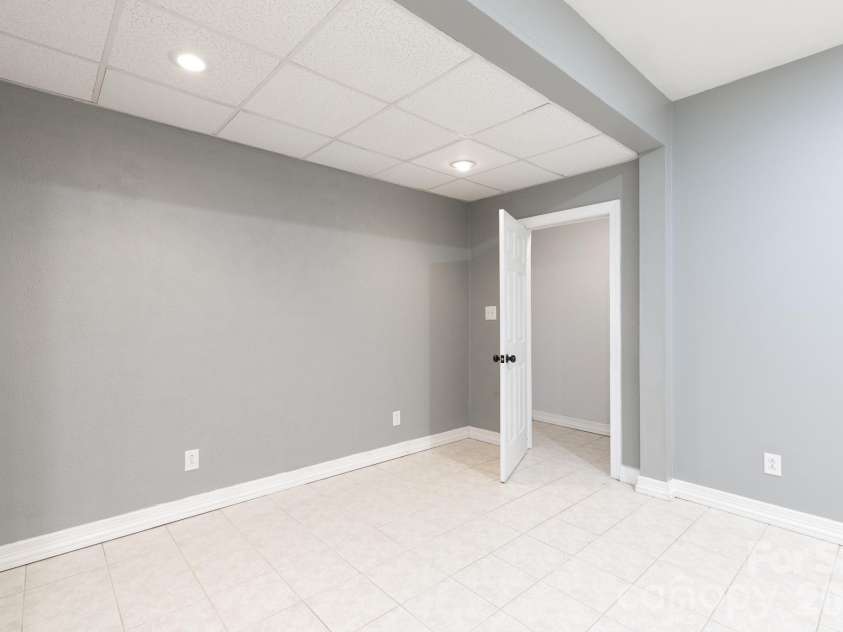 201 Wessex Way, Fort Mill, SC 29708.  MLS# CAR4403884, YatesRealty ID 28802. 