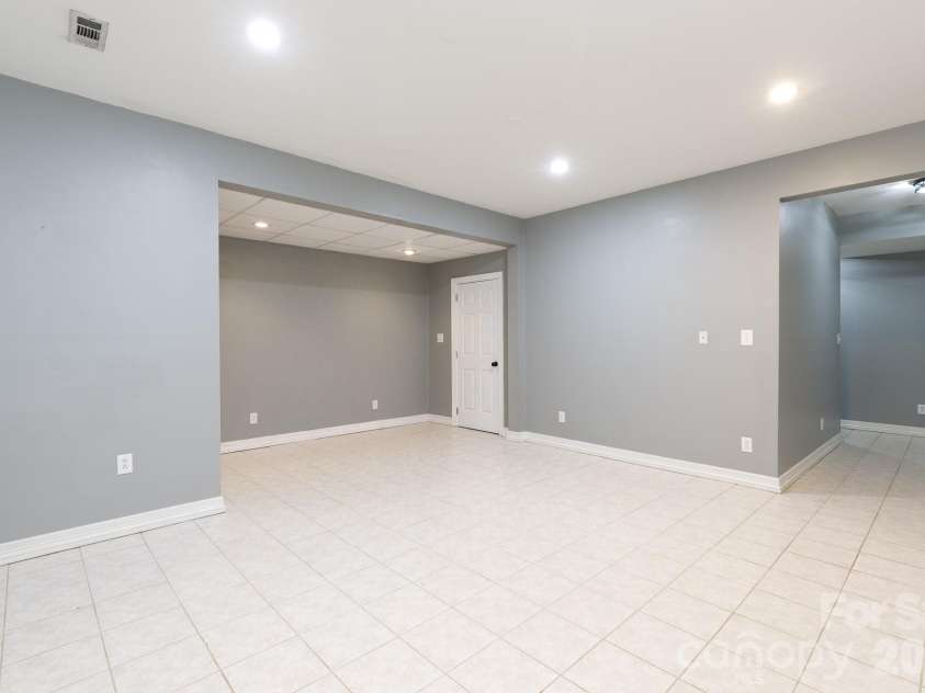 201 Wessex Way, Fort Mill, SC 29708.  MLS# CAR4403884, YatesRealty ID 28802. 