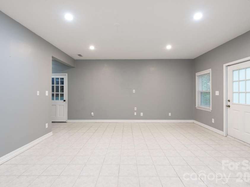 201 Wessex Way, Fort Mill, SC 29708.  MLS# CAR4403884, YatesRealty ID 28802. 