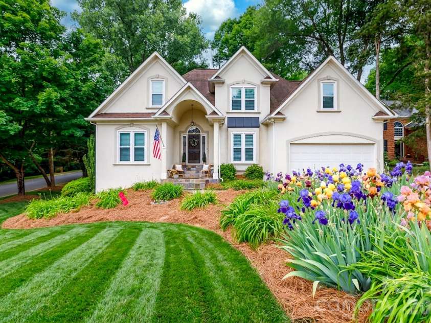 201 Wessex Way, Fort Mill, SC 29708.  MLS# CAR4403884, YatesRealty ID 28802. 