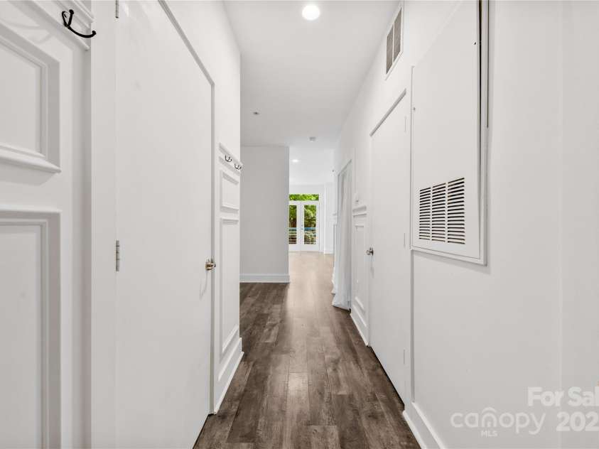 822 Cotton Gin Alley, Davidson, NC 28036.  MLS# CAR4276265, YatesRealty ID 28803. 