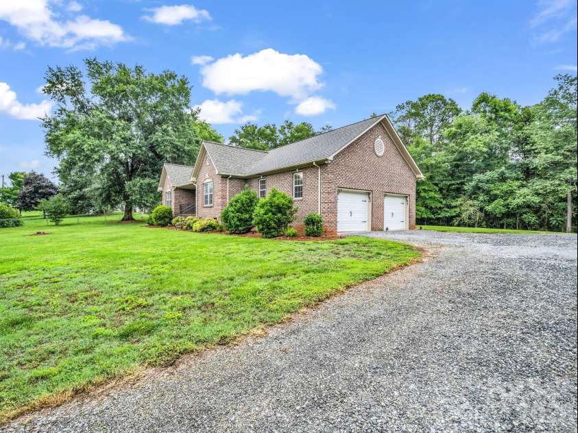 153 Rosey Lane, Rutherfordton, NC 28139.  MLS# CAR4388900, YatesRealty ID 28806. 