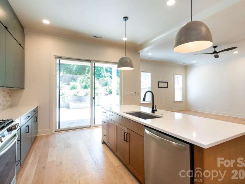 1602 Herrin Avenue, Charlotte, NC 28205.  MLS# CAR4388527, YatesRealty ID 28808. 