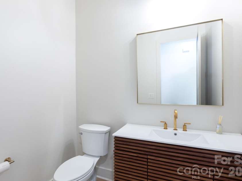 1602 Herrin Avenue, Charlotte, NC 28205.  MLS# CAR4388527, YatesRealty ID 28808. Half bath