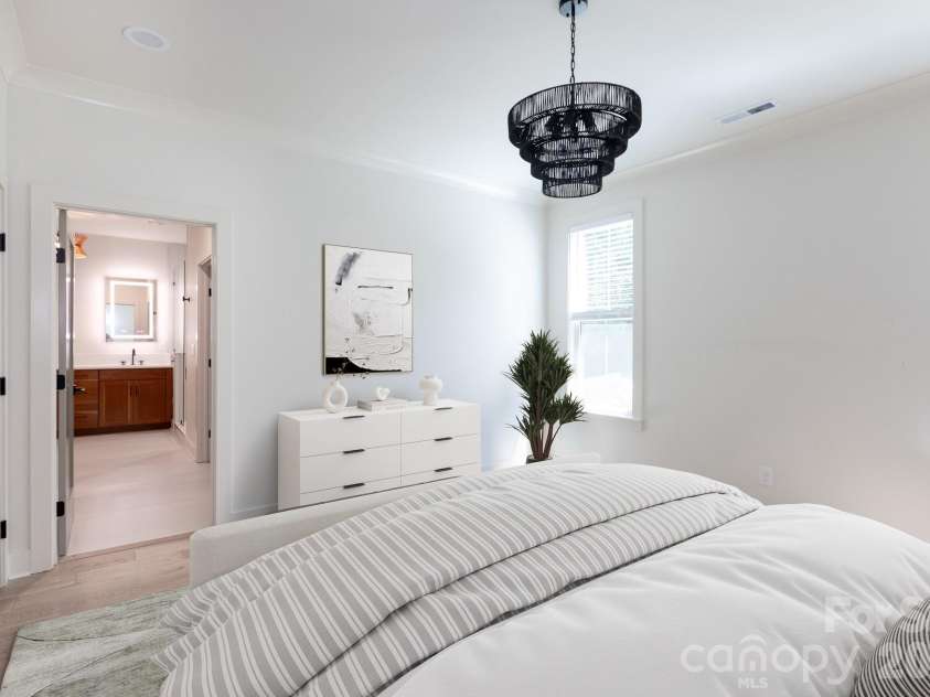 1602 Herrin Avenue, Charlotte, NC 28205.  MLS# CAR4416341, YatesRealty ID 28808. 