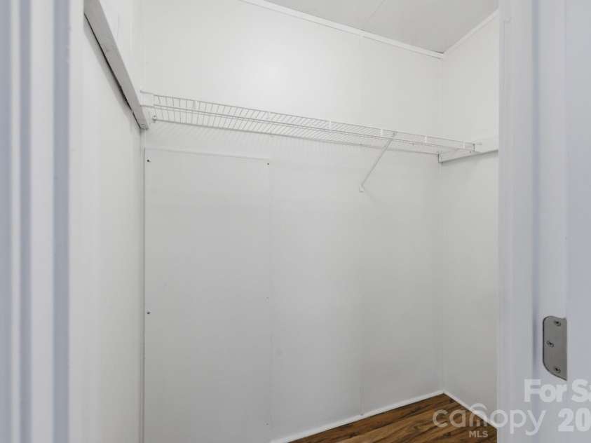 1509 Leonards Fork Church Road, Lincolnton, NC 28092.  MLS# CAR4381605, YatesRealty ID 28809. Primary walk in closet