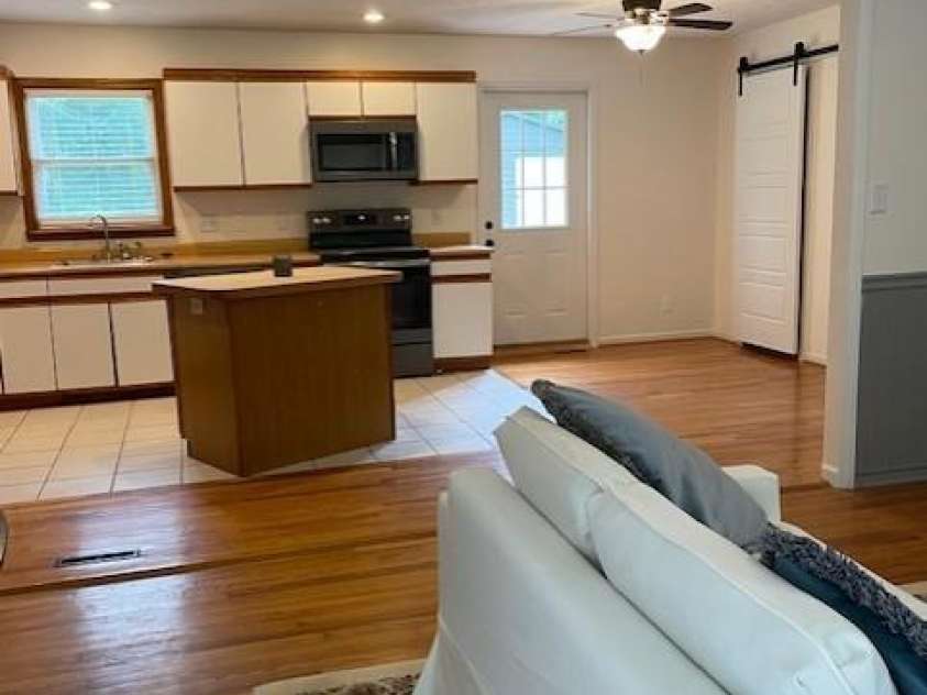 2615 Green Acres Street, Lenoir, NC 28945.  MLS# CAR4279457, YatesRealty ID 28809. 