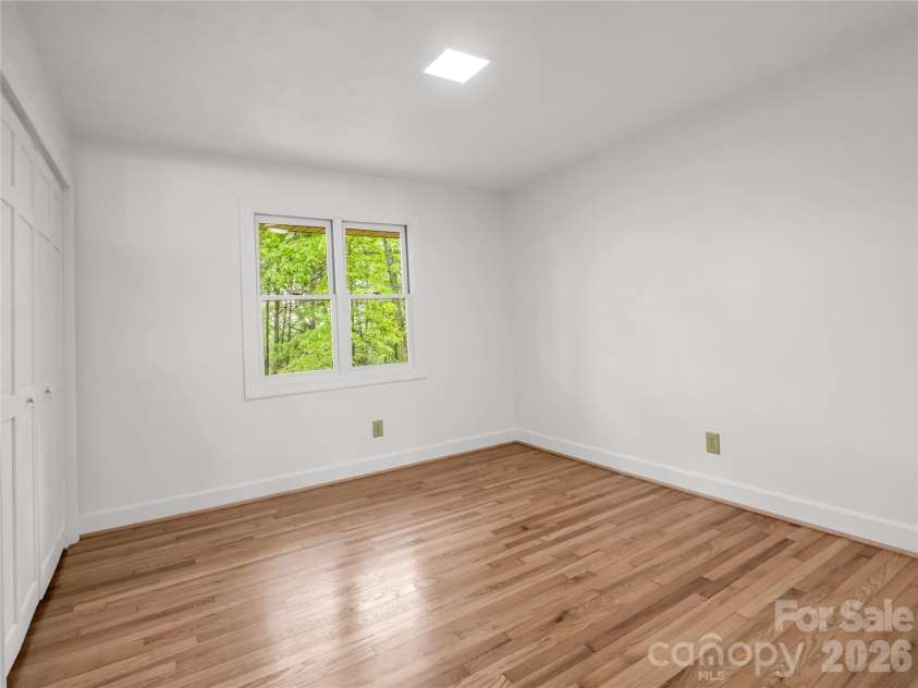 200 Little Wings Mountain Road, Columbus, NC 28722.  MLS# CAR4289310, YatesRealty ID 2881. Guest bedroom #1