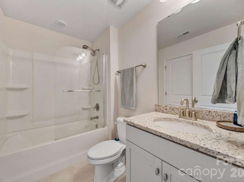 2111 Lapalma Trace, Lake Wylie, SC 29710.  MLS# CAR4363175, YatesRealty ID 28812. 