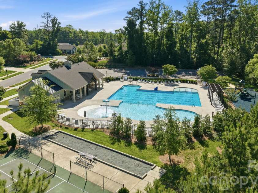 2111 Lapalma Trace, Lake Wylie, SC 29710.  MLS# CAR4363175, YatesRealty ID 28812. 