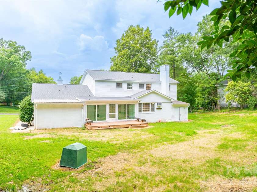 1728 Colony Road, Salisbury, NC 28144.  MLS# CAR4271934, YatesRealty ID 28813. 