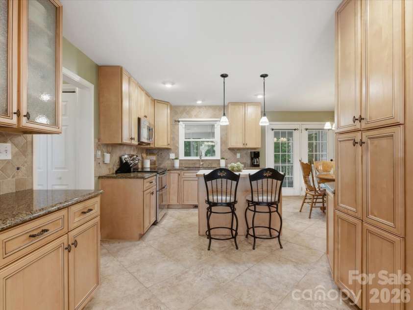 1938 Candlewick Drive, Fort Mill, SC 29715.  MLS# CAR4384075, YatesRealty ID 28815. 