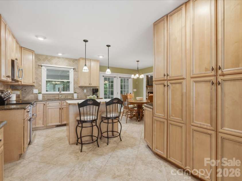 1938 Candlewick Drive, Fort Mill, SC 29715.  MLS# CAR4384075, YatesRealty ID 28815. 