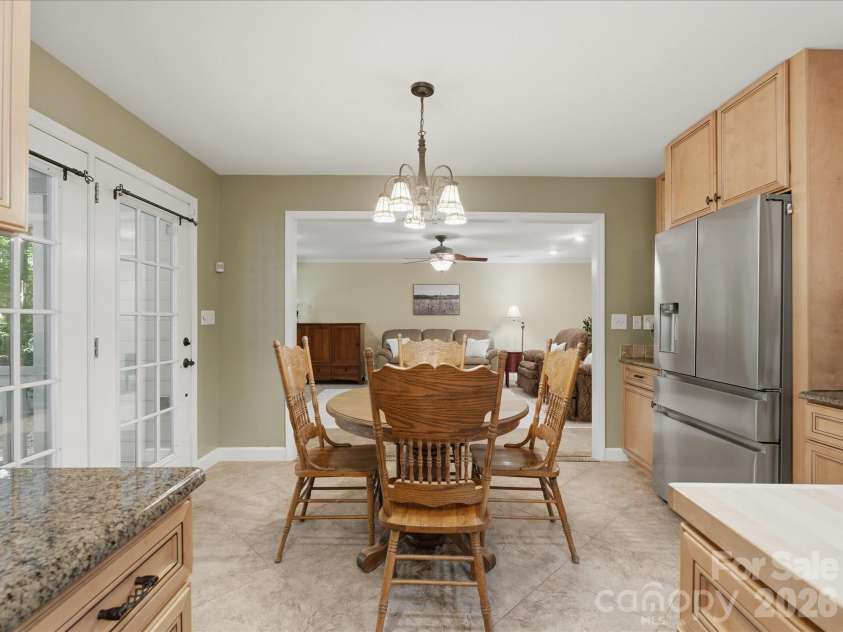 1938 Candlewick Drive, Fort Mill, SC 29715.  MLS# CAR4384075, YatesRealty ID 28815. 