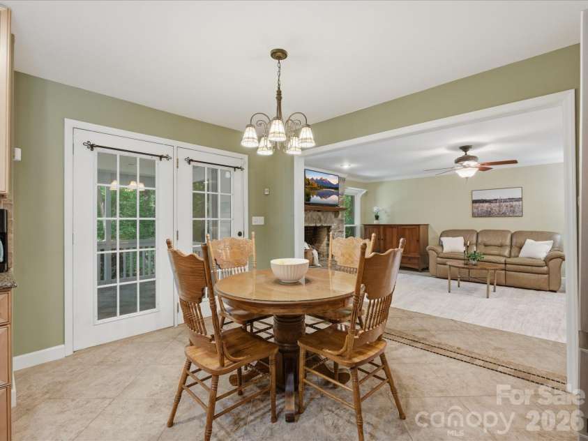 1938 Candlewick Drive, Fort Mill, SC 29715.  MLS# CAR4384075, YatesRealty ID 28815. 