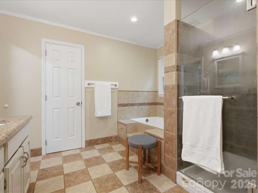 1938 Candlewick Drive, Fort Mill, SC 29715.  MLS# CAR4384075, YatesRealty ID 28815. 