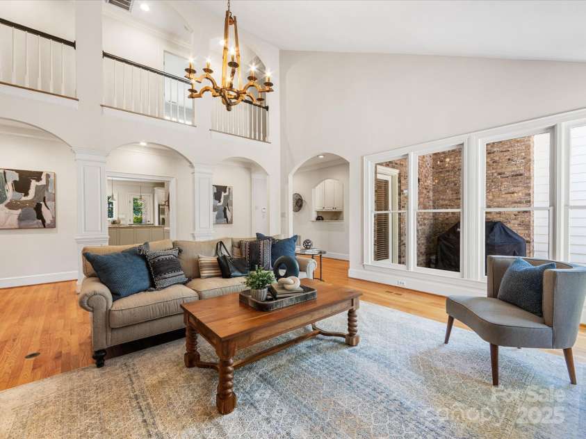 3324 Meadow Bluff Drive, Charlotte, NC 28226.  MLS# CAR4284897, YatesRealty ID 28815. 