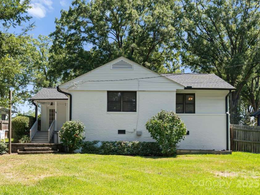 1120 Guilford Road, Charlotte, NC 28209.  MLS# CAR4284031, YatesRealty ID 28816. Rear Exterior