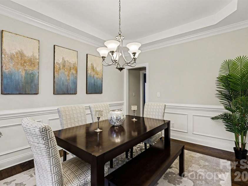 16524 Crosshaven Drive, Charlotte, NC 28278.  MLS# CAR4388535, YatesRealty ID 28816. 