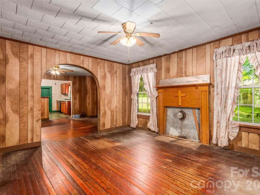 128 John Deere Drive, Harmony, NC 28634.  MLS# CAR4384074, YatesRealty ID 28819. 