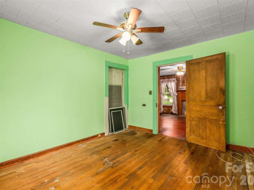 128 John Deere Drive, Harmony, NC 28634.  MLS# CAR4384074, YatesRealty ID 28819. 
