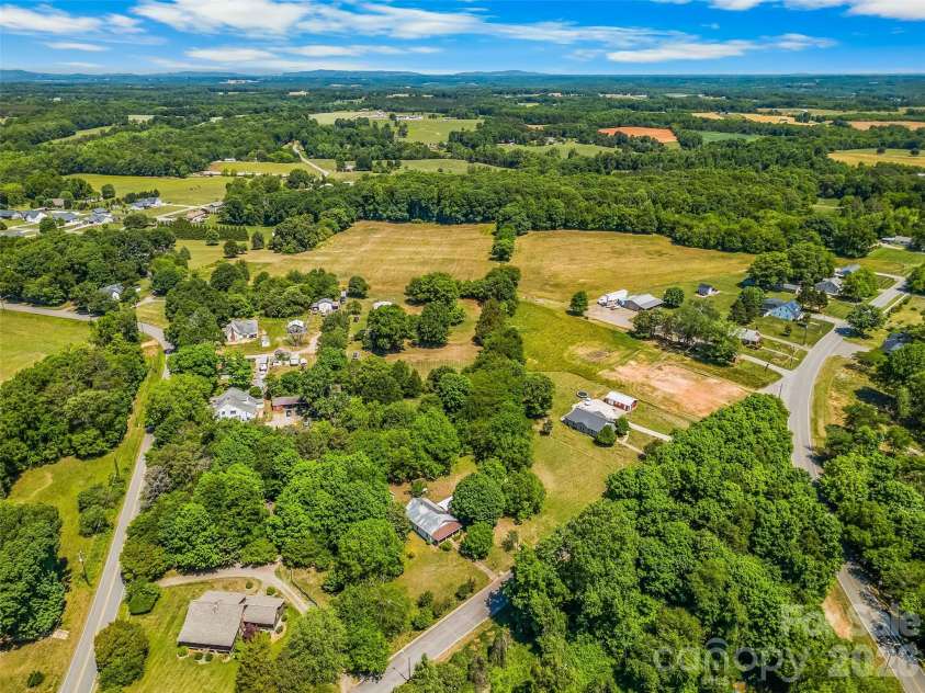 128 John Deere Drive, Harmony, NC 28634.  MLS# CAR4384074, YatesRealty ID 28819. 