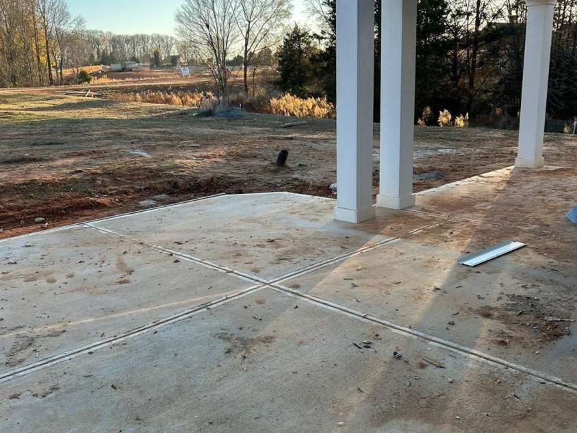 3048 Five Creek Road, Charlotte, NC 28213.  MLS# CAR4302614, YatesRealty ID 2882. 