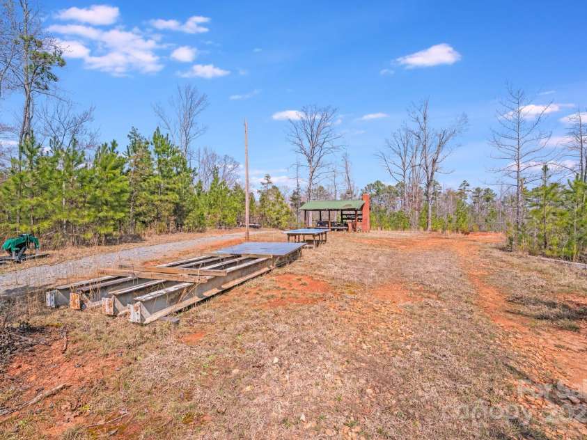 1207 Ashford Road, Chester, SC 29706.  MLS# CAR4281484, YatesRealty ID 28820. 