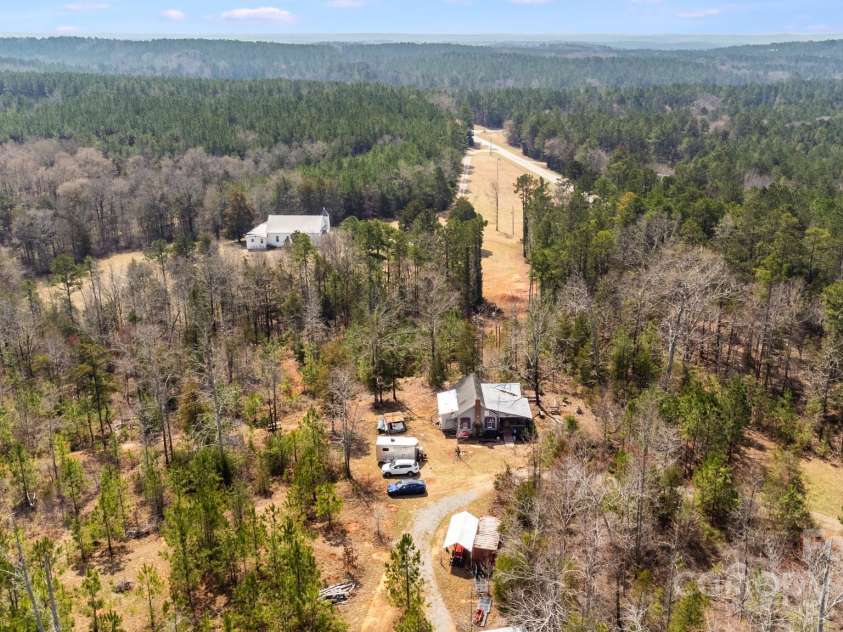 1207 Ashford Road, Chester, SC 29706.  MLS# CAR4281484, YatesRealty ID 28820. 