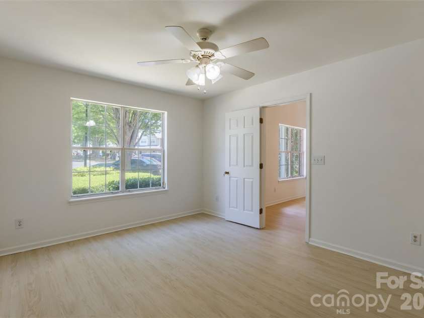 5840 Prescott Court, Charlotte, NC 28269.  MLS# CAR4385304, YatesRealty ID 28821. 