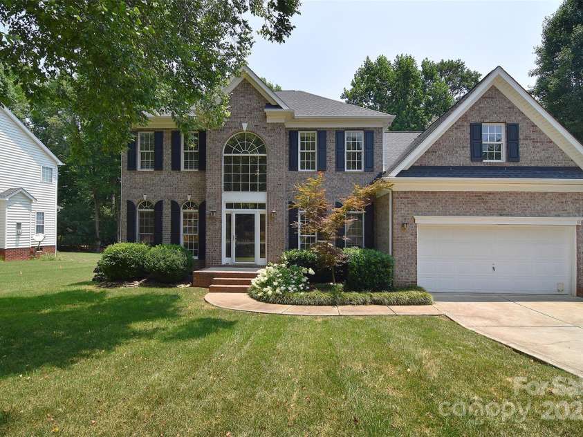 7006 Olde Sycamore Drive, Mint Hill, NC 28227.  MLS# CAR4279307, YatesRealty ID 28821. 