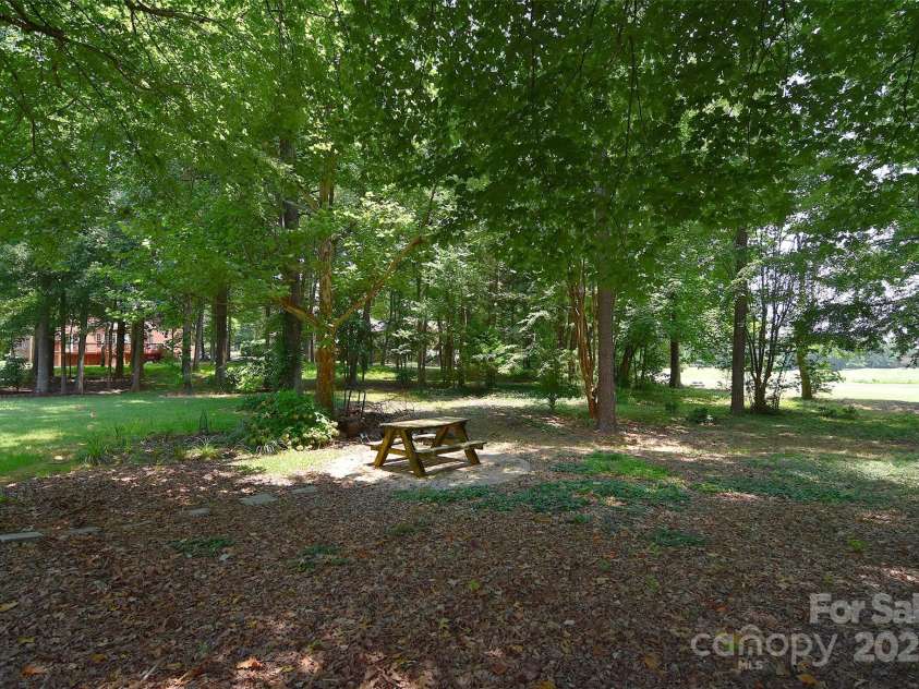 7006 Olde Sycamore Drive, Mint Hill, NC 28227.  MLS# CAR4279307, YatesRealty ID 28821. 