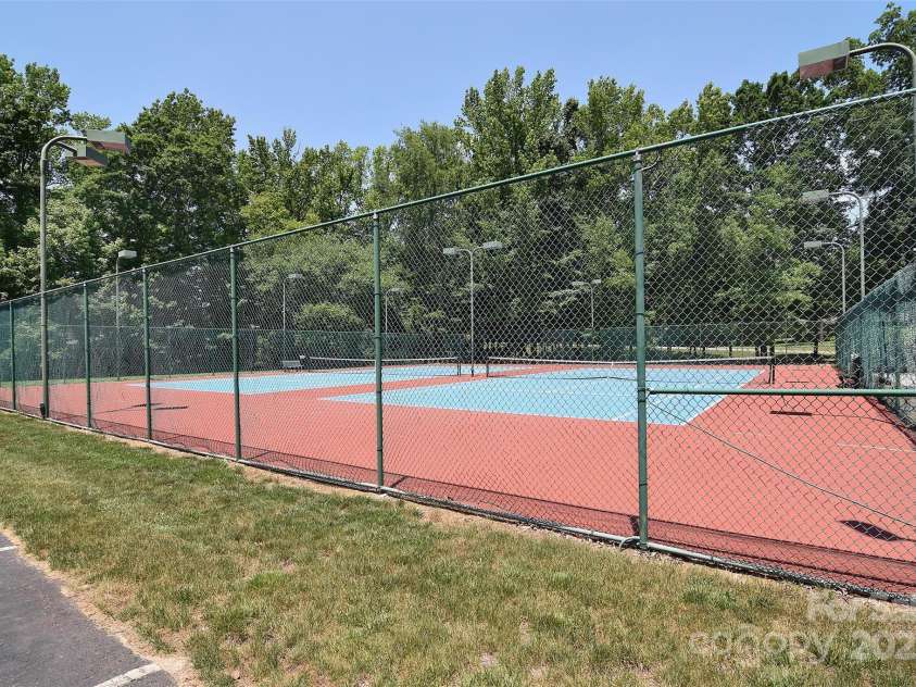 7006 Olde Sycamore Drive, Mint Hill, NC 28227.  MLS# CAR4279307, YatesRealty ID 28821. 