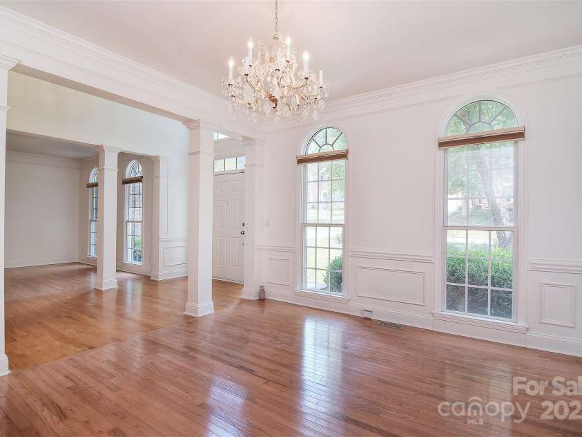 7006 Olde Sycamore Drive, Mint Hill, NC 28227.  MLS# CAR4279307, YatesRealty ID 28821. Formal Dining Room