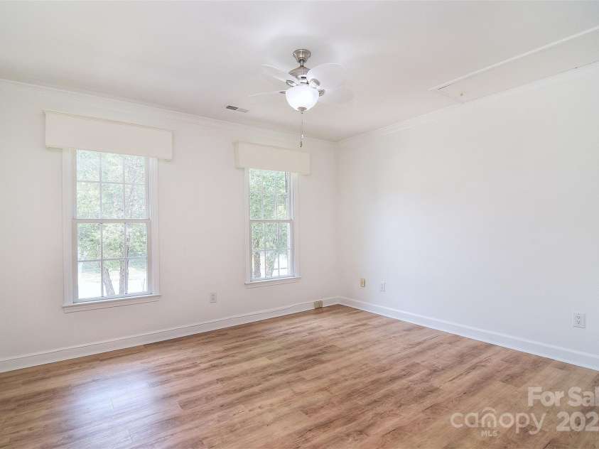 7006 Olde Sycamore Drive, Mint Hill, NC 28227.  MLS# CAR4279307, YatesRealty ID 28821. Upstairs BRM 2