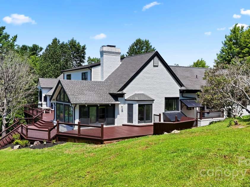 140 Wilson Ridge Road, Boone, NC 28607.  MLS# CAR4278655, YatesRealty ID 28823. 
