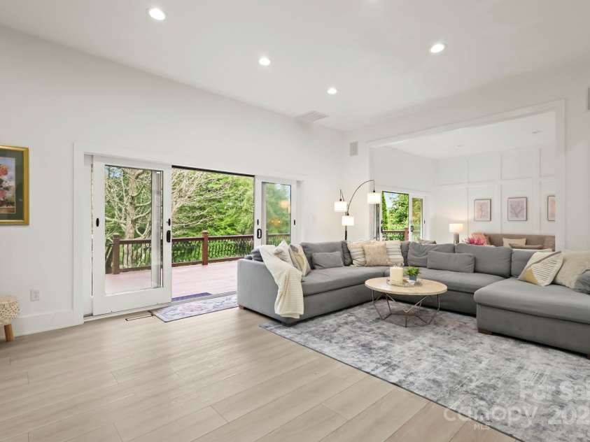 140 Wilson Ridge Road, Boone, NC 28607.  MLS# CAR4278655, YatesRealty ID 28823. 