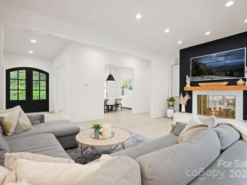 140 Wilson Ridge Road, Boone, NC 28607.  MLS# CAR4278655, YatesRealty ID 28823. 