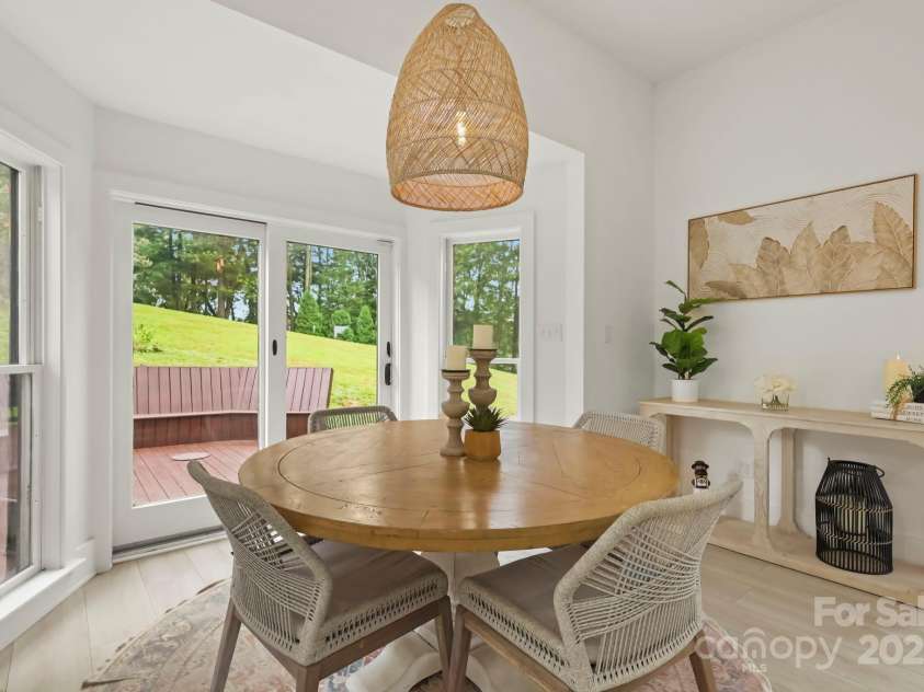 140 Wilson Ridge Road, Boone, NC 28607.  MLS# CAR4278655, YatesRealty ID 28823. 