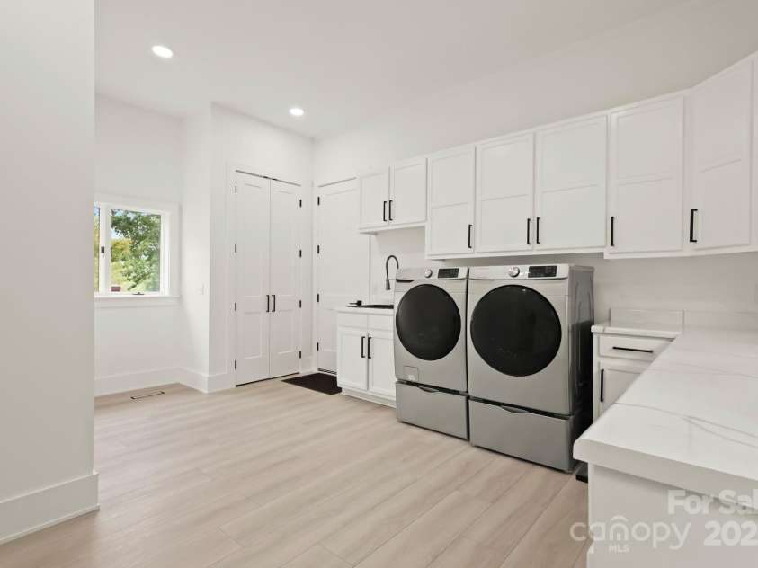 140 Wilson Ridge Road, Boone, NC 28607.  MLS# CAR4278655, YatesRealty ID 28823. 