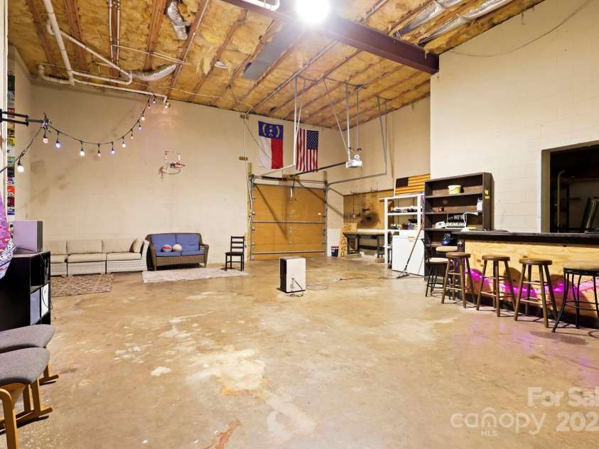 140 Wilson Ridge Road, Boone, NC 28607.  MLS# CAR4278655, YatesRealty ID 28823. 