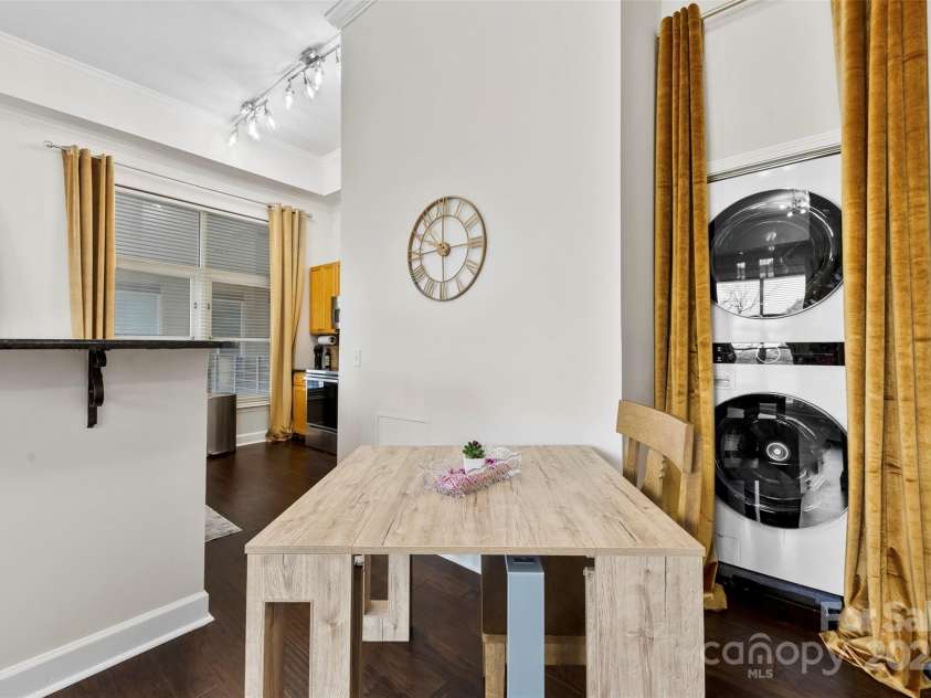 1315 Boulevard Boulevard, Charlotte, NC 28203.  MLS# CAR4283512, YatesRealty ID 28824. 
