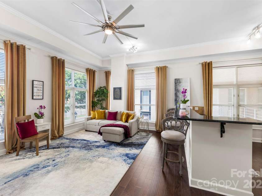 1315 Boulevard Boulevard, Charlotte, NC 28203.  MLS# CAR4283512, YatesRealty ID 28824. 