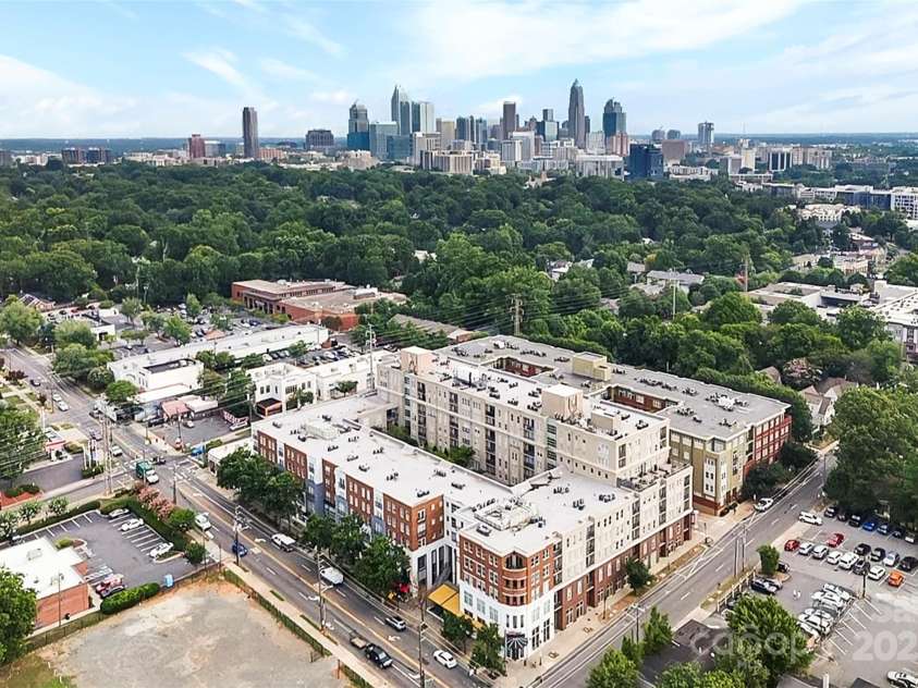1315 Boulevard Boulevard, Charlotte, NC 28203.  MLS# CAR4283512, YatesRealty ID 28824. 
