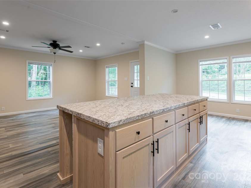 321 Flat Creek Road, Black Mountain, NC 28711.  MLS# CAR4284477, YatesRealty ID 28825. 