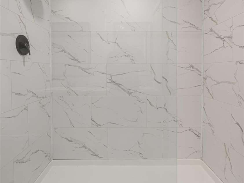 321 Flat Creek Road, Black Mountain, NC 28711.  MLS# CAR4284477, YatesRealty ID 28825. 