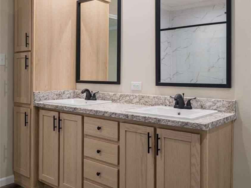 321 Flat Creek Road, Black Mountain, NC 28711.  MLS# CAR4284477, YatesRealty ID 28825. 